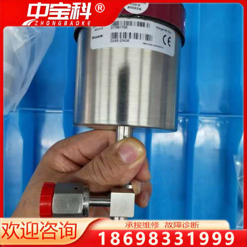 MKS真空计D24B-23426，测量范围100 Torr，