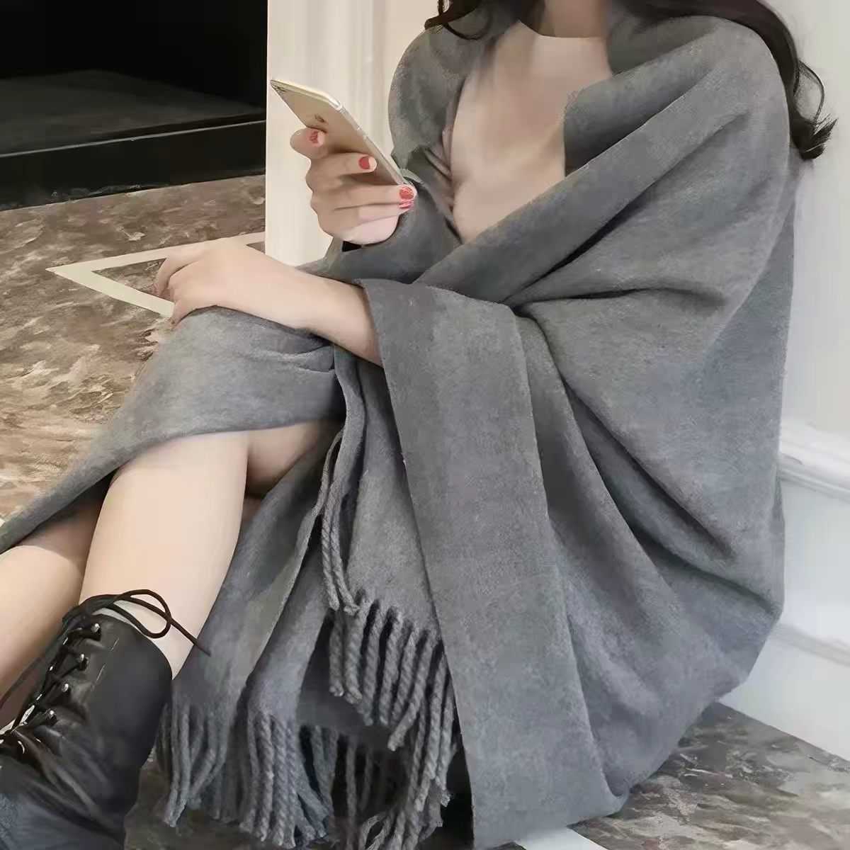 围巾披肩两用女春秋季韩版纯色仿