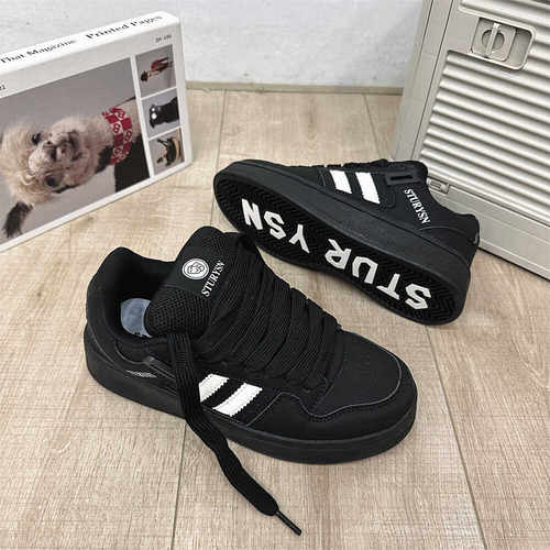 板鞋2025新款运动休闲透气