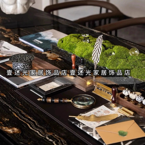 新中式书房书桌高级感苔藓印章