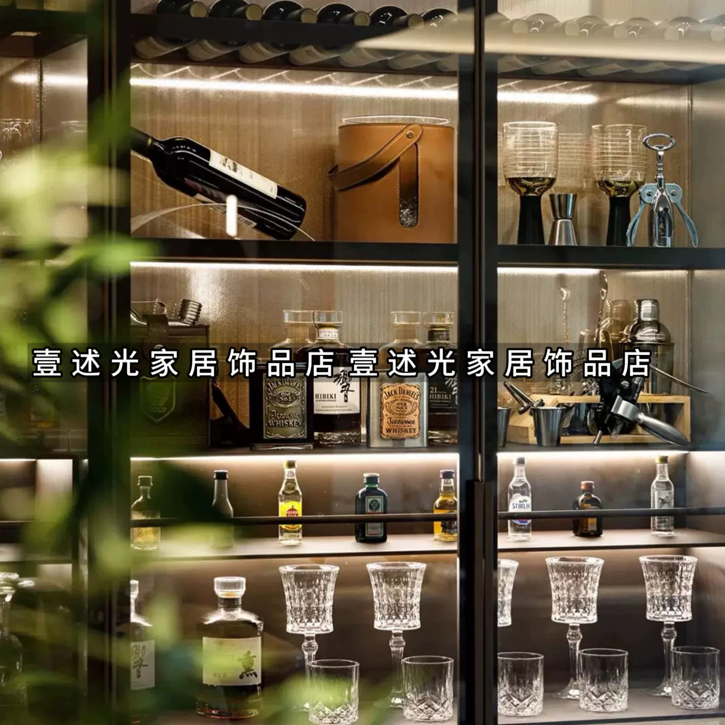 轻奢样板间仿真酒售楼处客厅餐厅边柜道具酒调酒器酒具装饰品摆件