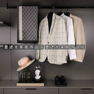 西装 意式 衣服摆件衣柜衬衫 衣帽间软装 外套搭配组合 极简样板房男士
