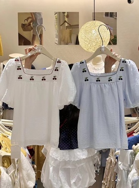 夏上新！【Miss Lin】甜美方领宽松樱桃图案绣花短袖衬衫  Z66822