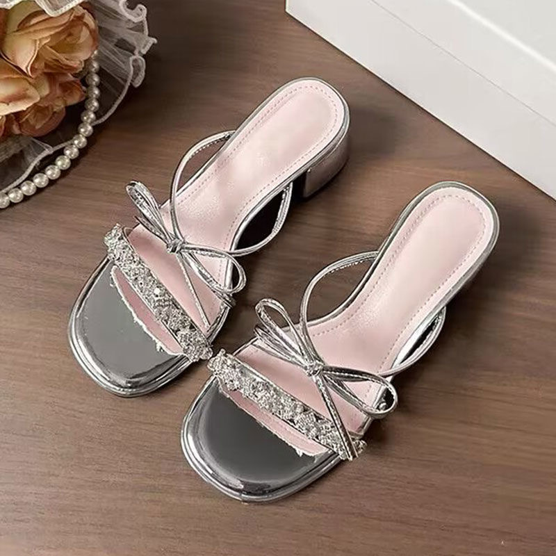 加宽版~银色凉鞋蝴蝶粗跟凉拖鞋女夏外穿高跟鞋女胖脚宽大码女鞋