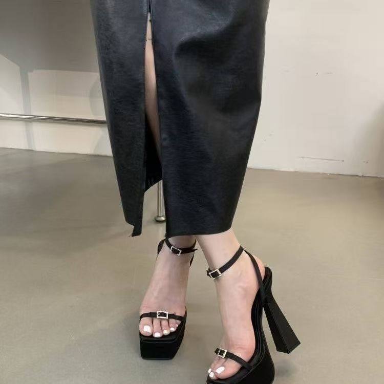 粗跟凉鞋女15cm超高跟防水台厚底一字带百搭时尚不累女鞋模特走秀