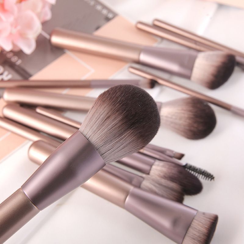 12支新款小葡萄沧州化妆刷套装 初学者化妆用具 眼影套刷美妆工具