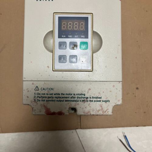 欧瑞变频器F1000-G0015S2B，成色如图，图片实（议价）