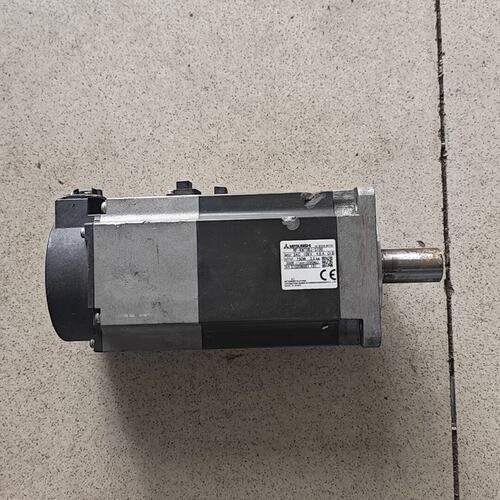 伺服电机 HF-KN73BJ-S100，750W，带刹车（议价）