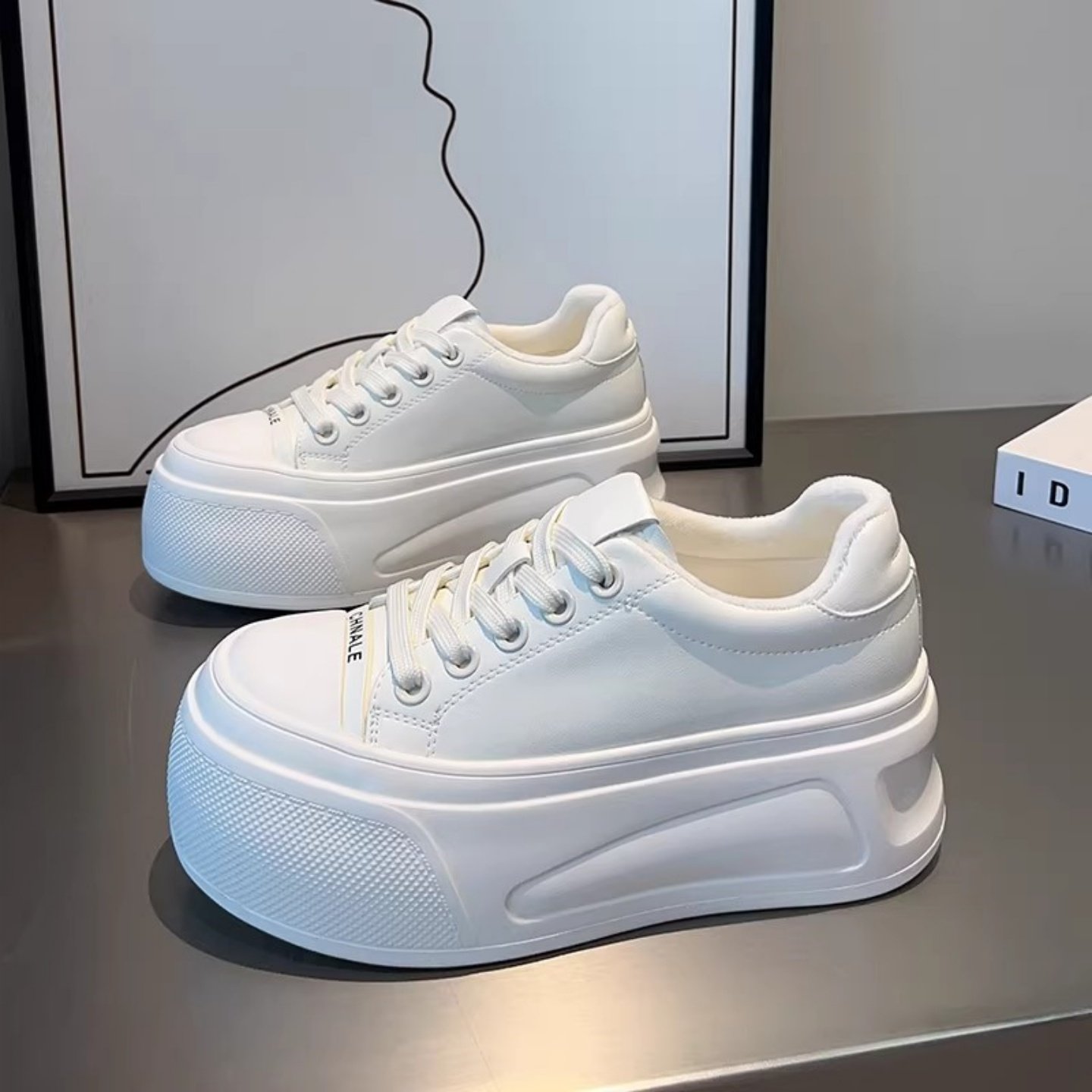 真皮厚底增高小白鞋女款2026春秋百搭圆头小个子休闲板鞋面包鞋潮,女鞋,休闲板鞋,淘宝优惠券,粉丝福利购,淘宝优惠卷