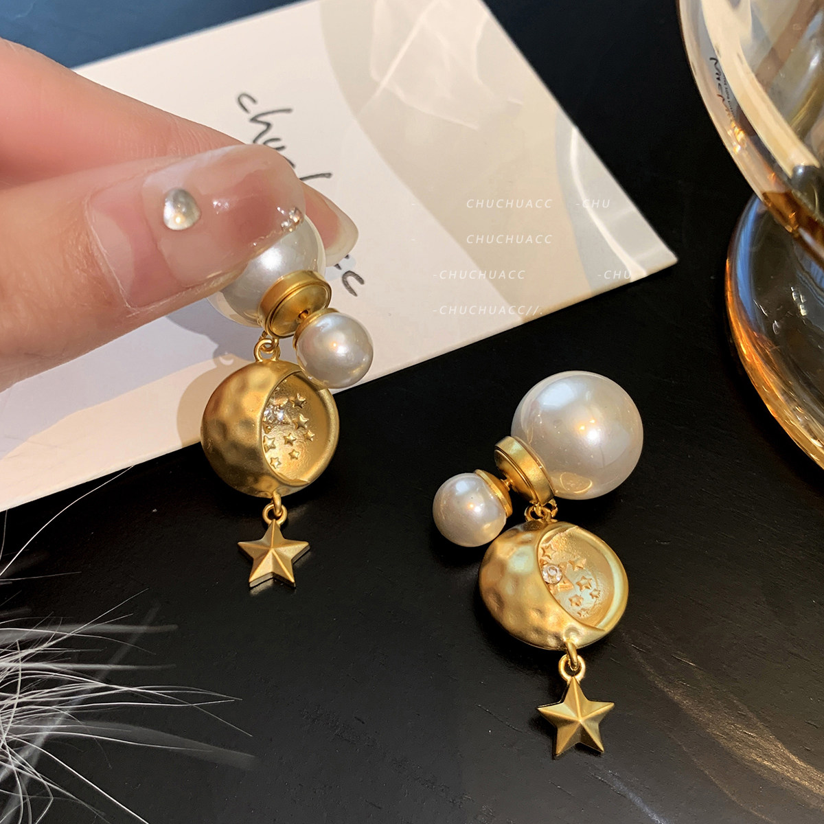 迪家25早春新品复古星球耳环星星月亮古法金色前后戴大小珍珠耳饰
