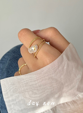 DAY NOW法式小浪漫多层线条镂空不规则指环巴洛克贝母嵌金箔戒指