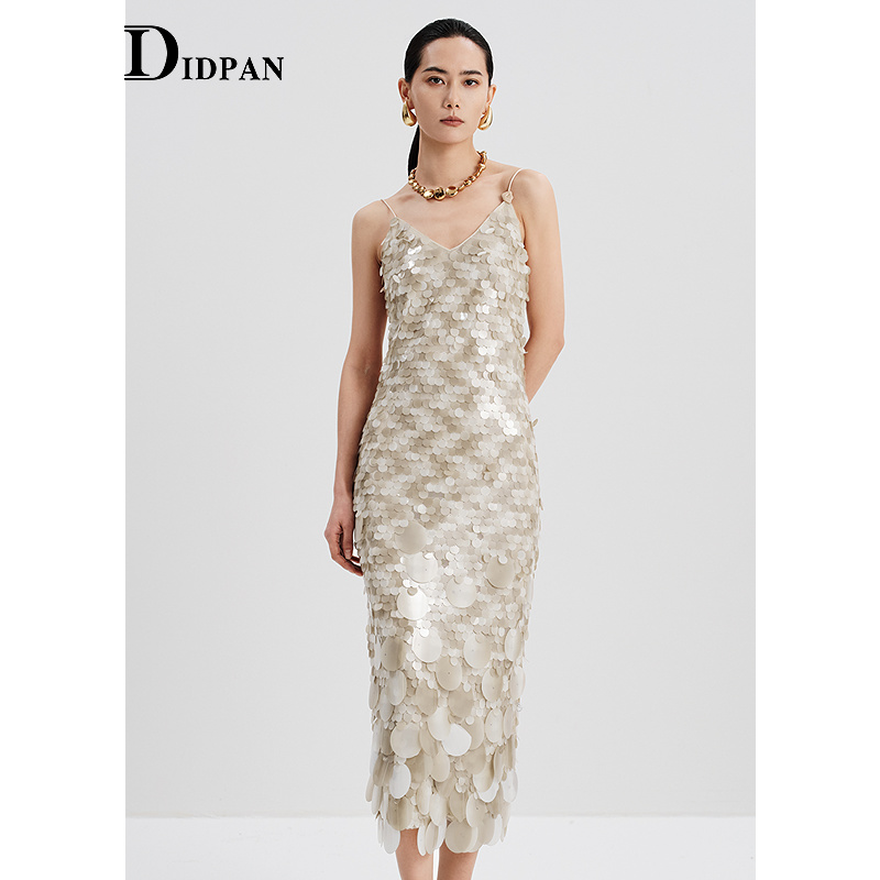 IDPAN晚礼服吊带裙女2025夏新款气质v领时尚修身浪漫优雅亮片