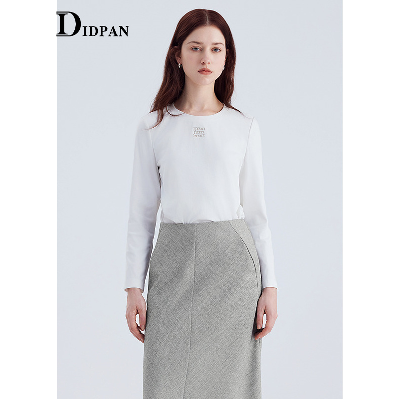 IDPAN长袖上衣2025季新款简约百搭白色长绒棉显瘦内搭打底衫女