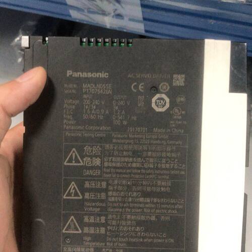 伺服驱动器MADLN05SE 100W 200-240V