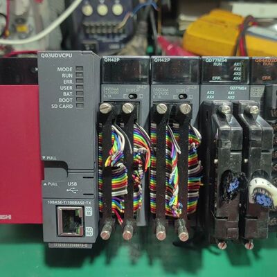 PLC一套 Q61P QX42 QY42P QD77MS