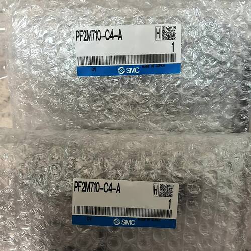 PF2M710-C4-A流量传感器 实物图片