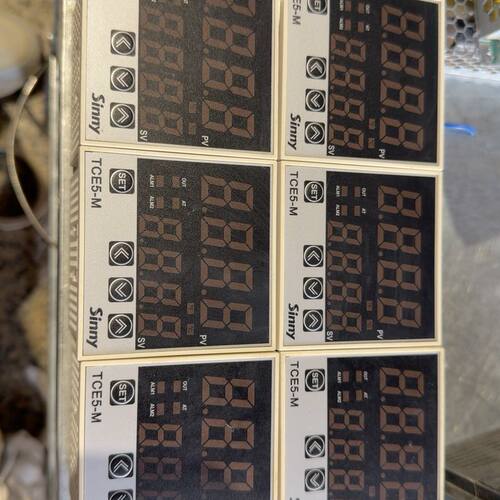 Sinny上南TCE5-M温控仪 拆机件 成色还可以 实物拍