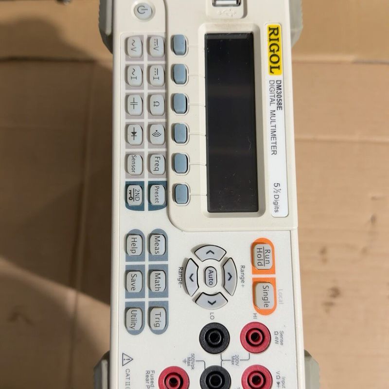 普源DM3058E 五位半万用表图片