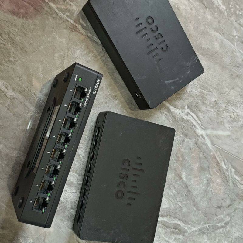 CISCO  SG95D-08 8口千兆以太网交换机 插