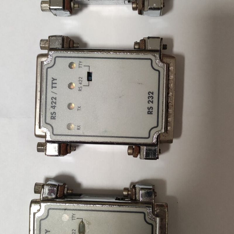 25针RS232电平与RS422接口转换器