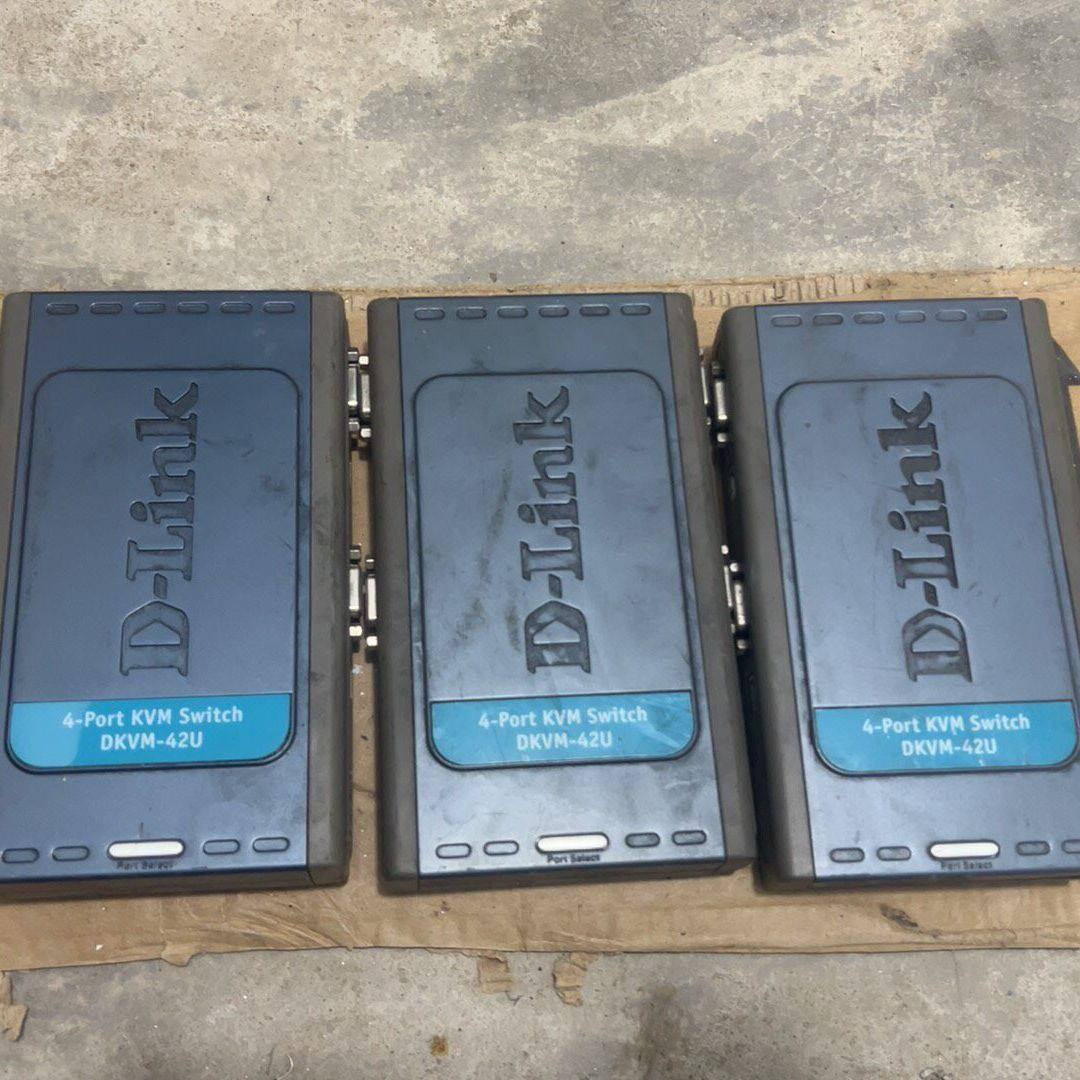 D-Link KVM切换器 DKVM-42U 4口USB接口