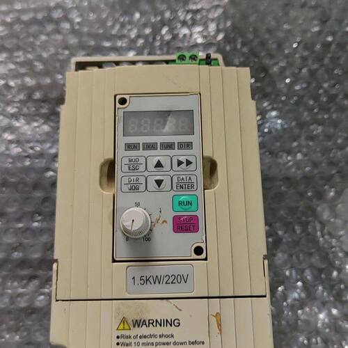 DORNA变频器 DLA1-01D5S2G