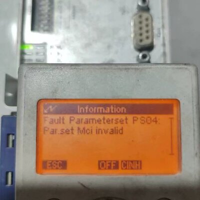 伦茨8400变频E84AVTCE1134VX0  实拍照片