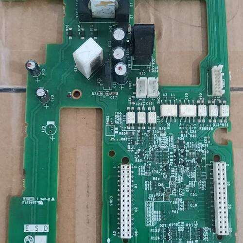 变频器FR-E740-7.5K主板 E74MA7.5B