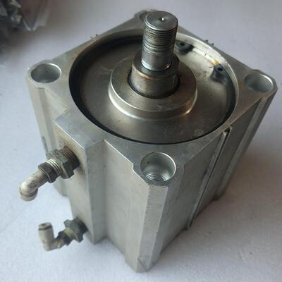气缸 CDQ2B125-75DC 日本 拆机品。