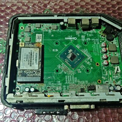 出售SR3V6芯片主板 拆机带16G固态硬盘 2GB