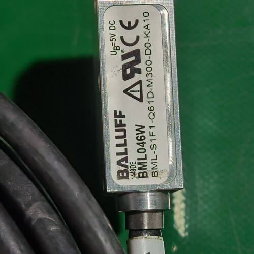 巴鲁夫磁栅尺BML046W 型号BML-S1F1-Q61D-