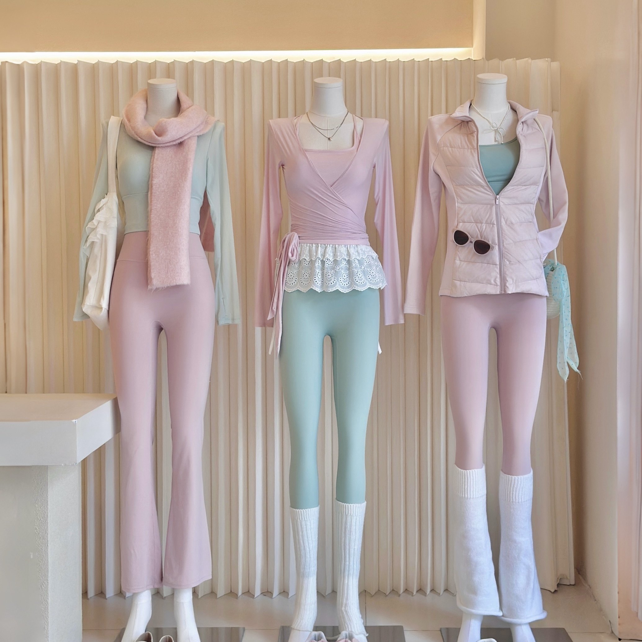 祖儿兔兔·马克龙泡泡糖秋冬瑜伽套装2512D24,运动/瑜伽/健身/球迷用品,瑜伽套装,淘宝优惠券,粉丝福利购,淘宝优惠卷