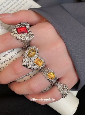 褶皱树脂爱心开口戒指复古宫廷