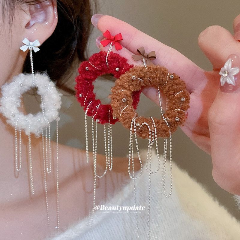 银针毛绒圆形流苏耳钉秋冬高级