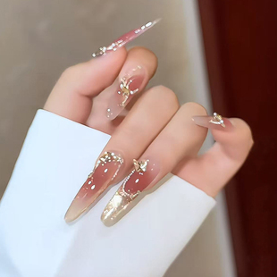 月下仙女轻奢高级感香槟碎钻腮红晕染美甲富家千金气质显白穿戴甲