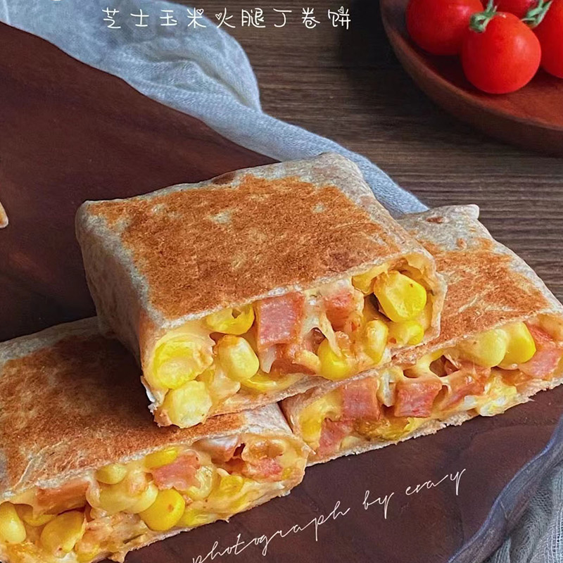 西瓜兔芝士玉米火腿丁卷饼薄煎饼泡菜鸡肉馅饼速食营养早餐半成品-封面