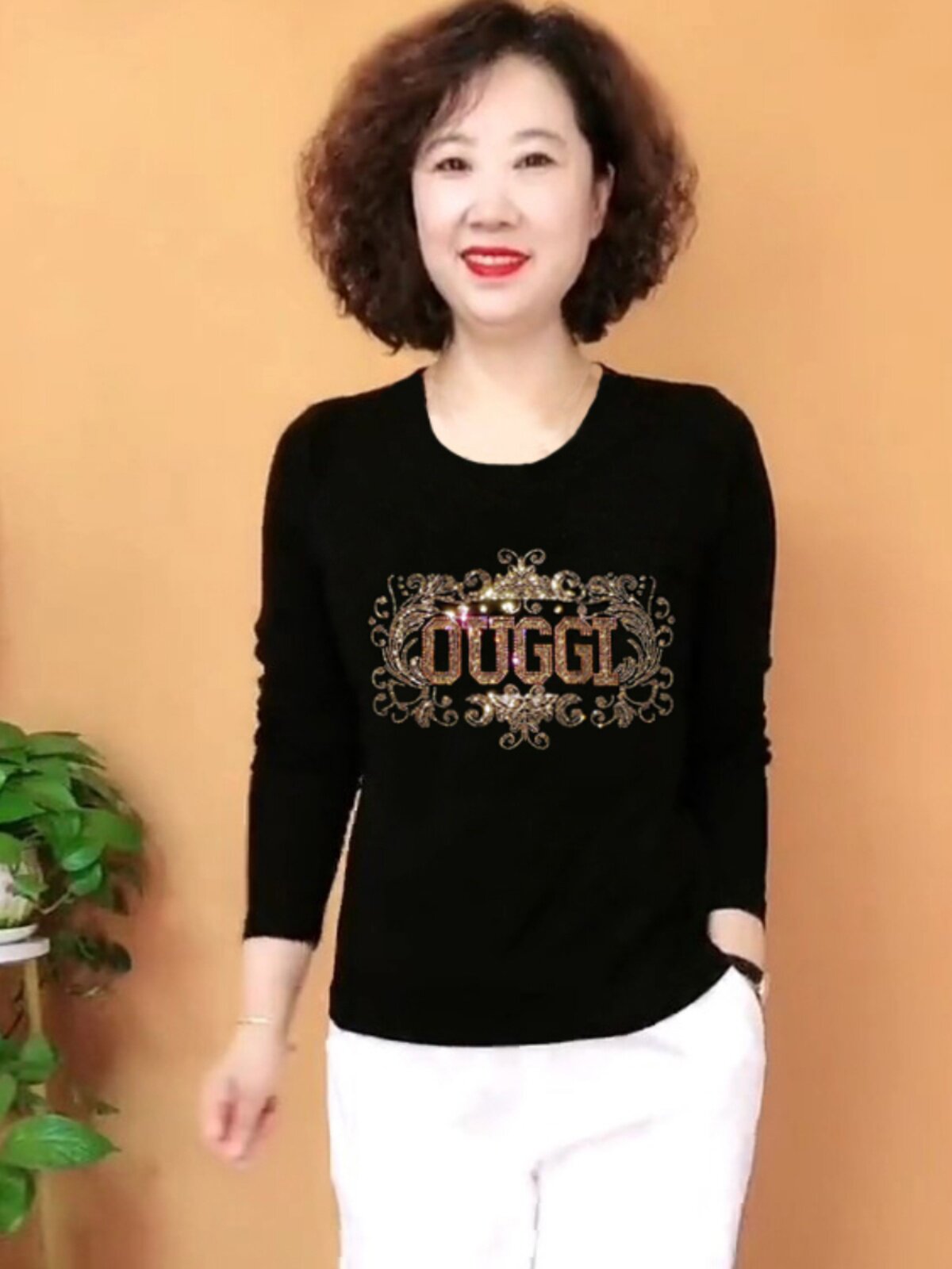 中老年时尚胖妈妈装春季黑色长袖T恤镶钻莫代尔加肥特大码打底衫