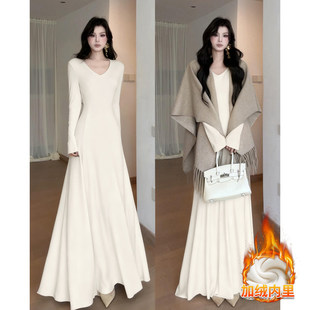 大衣内搭白色针织连衣裙女秋冬修身包臀裙子长款打底冬季加绒加厚