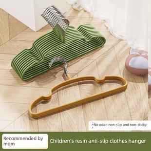 日本儿童衣架婴儿宝宝衣架子新生儿晾衣架衣服挂0-8岁防风挂衣架