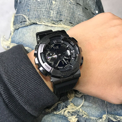 卡西欧男双显运动手表