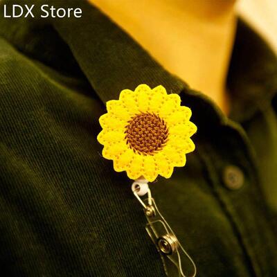 1PC Sunflower Badge Reel Holder Accurate Stitching Rein适用