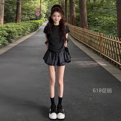 巨好看穿搭一整套韩系学院风灰色裙子女2026新款夏季套装蓬蓬短裙