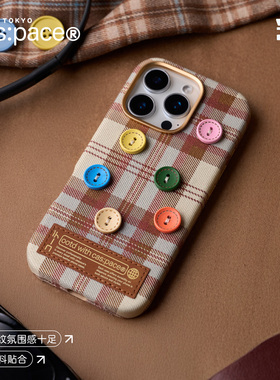 壳空间原创ootd with cas:pace适用苹果17/15iPhone新款16手机壳带手链复古保护套格子布料秋冬14promax
