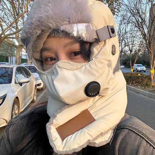 骑车上班有救了一点都不钻风