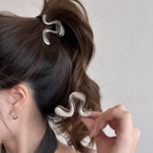 小号金属发夹女高级感2024新款 后脑勺半扎发高马尾抓夹鲨鱼夹发饰