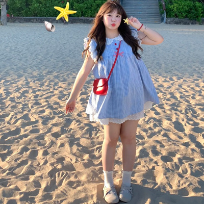 胖薯大码学院风格子小飞袖蕾丝拼接连衣裙女学生娃娃领短袖衬衫裙