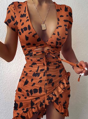 Ruffles Cut Out Leopard Print Dress豹纹印花荷叶边抽褶连衣裙