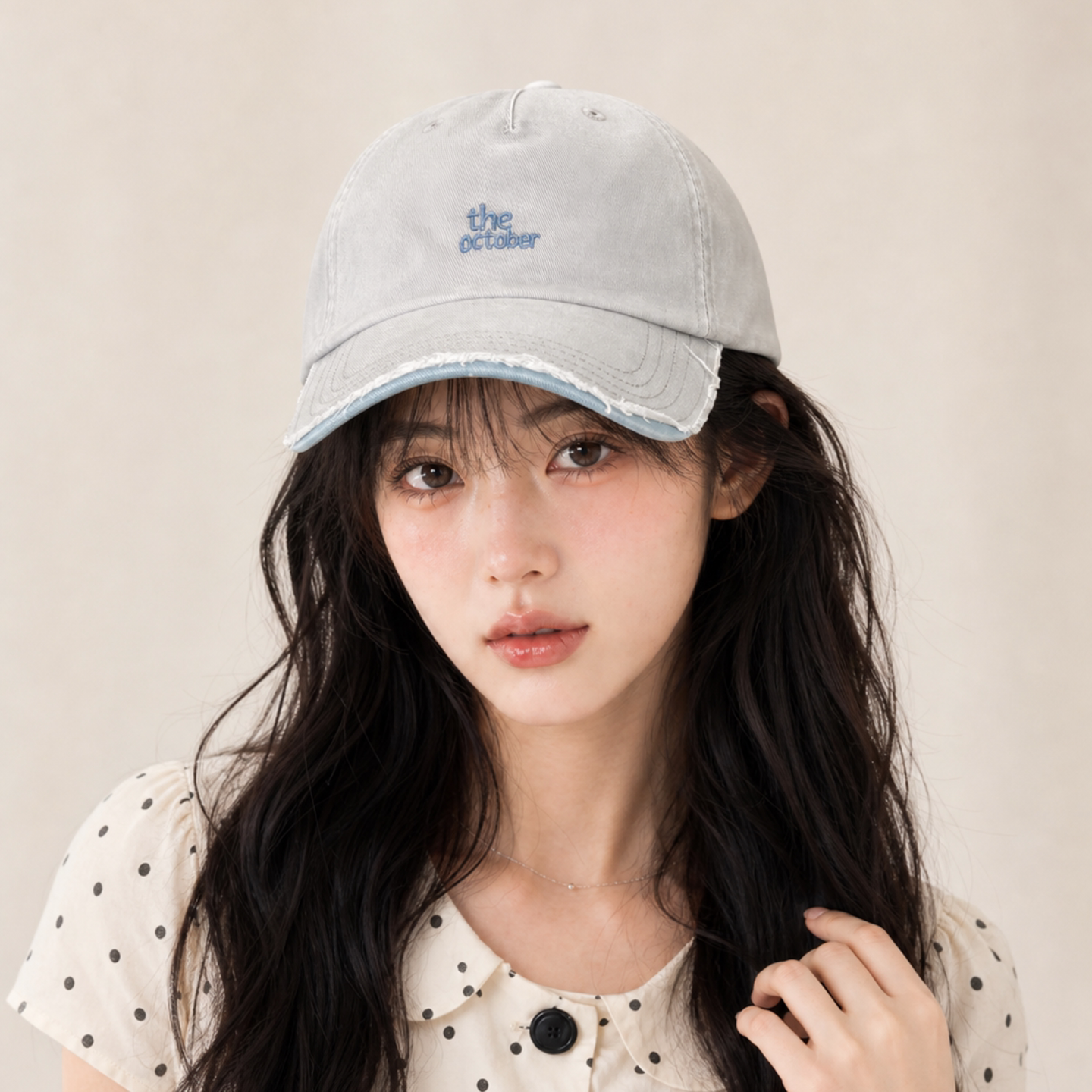 浅灰水洗做旧毛边破洞棒球帽女