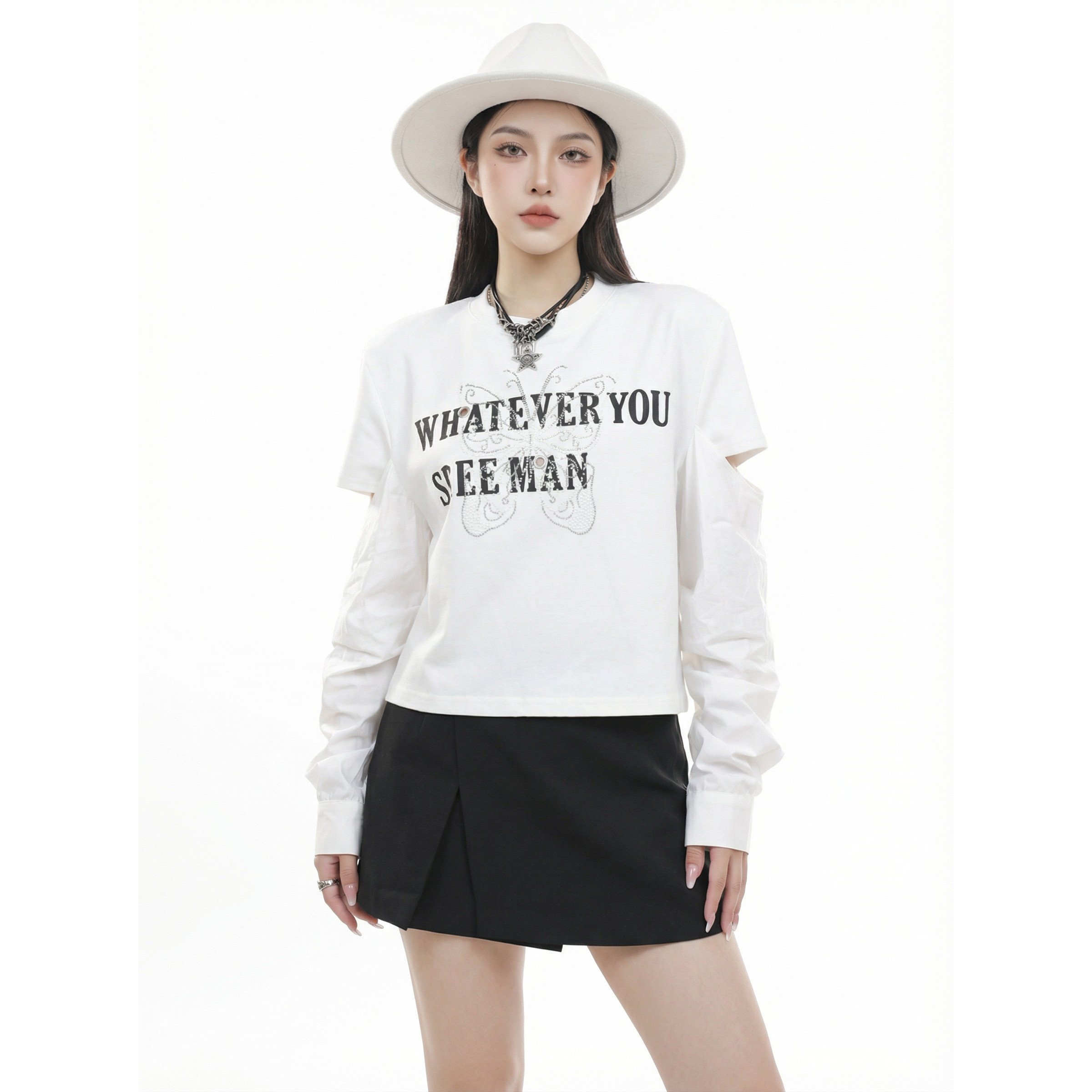 BW 休闲字母印花长袖T恤女中长款蝴蝶白色打底衫都市栗人穿搭