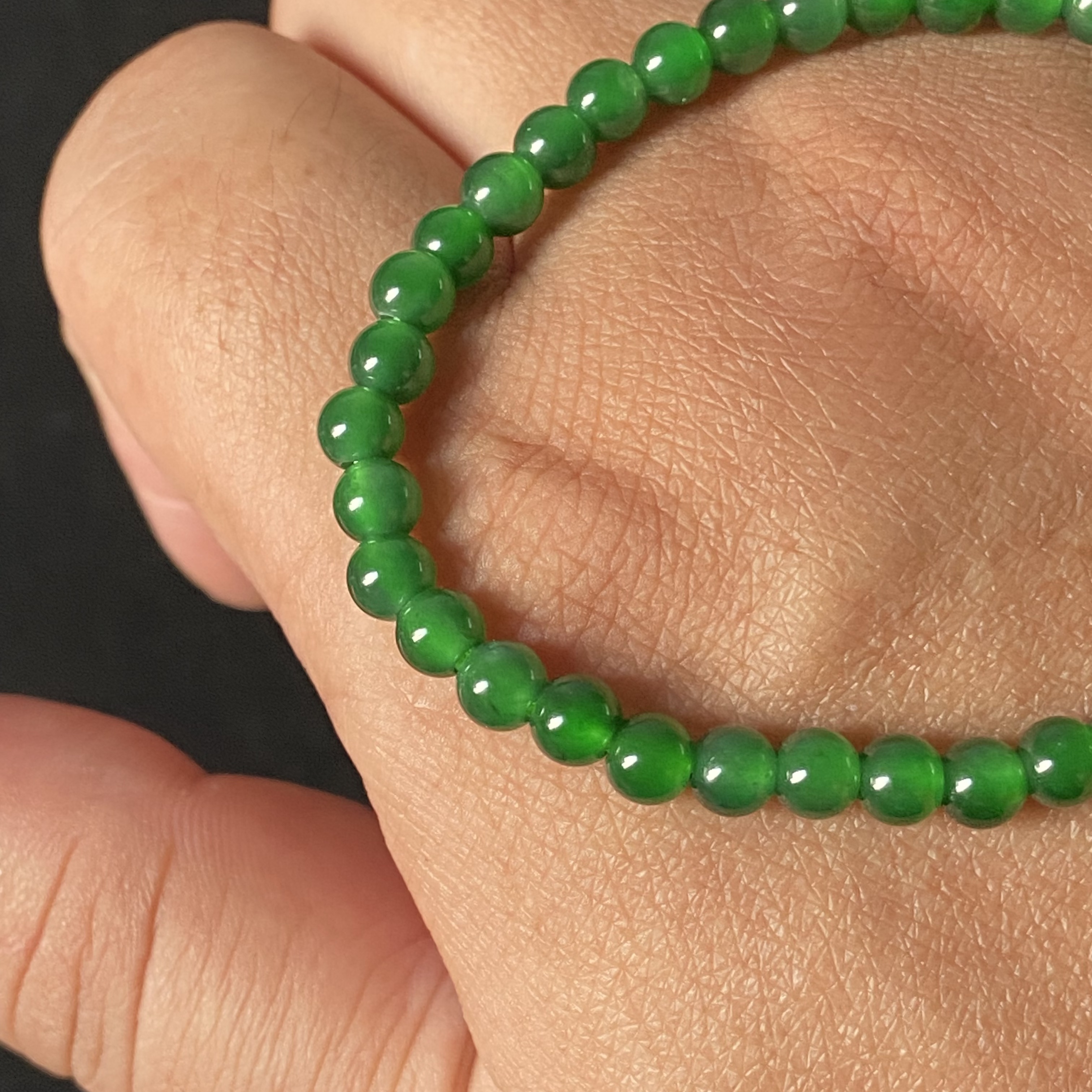 天然A货翡翠危地马拉翡翠冰种满绿辣绿色卡5mm小米珠手链手串单圈